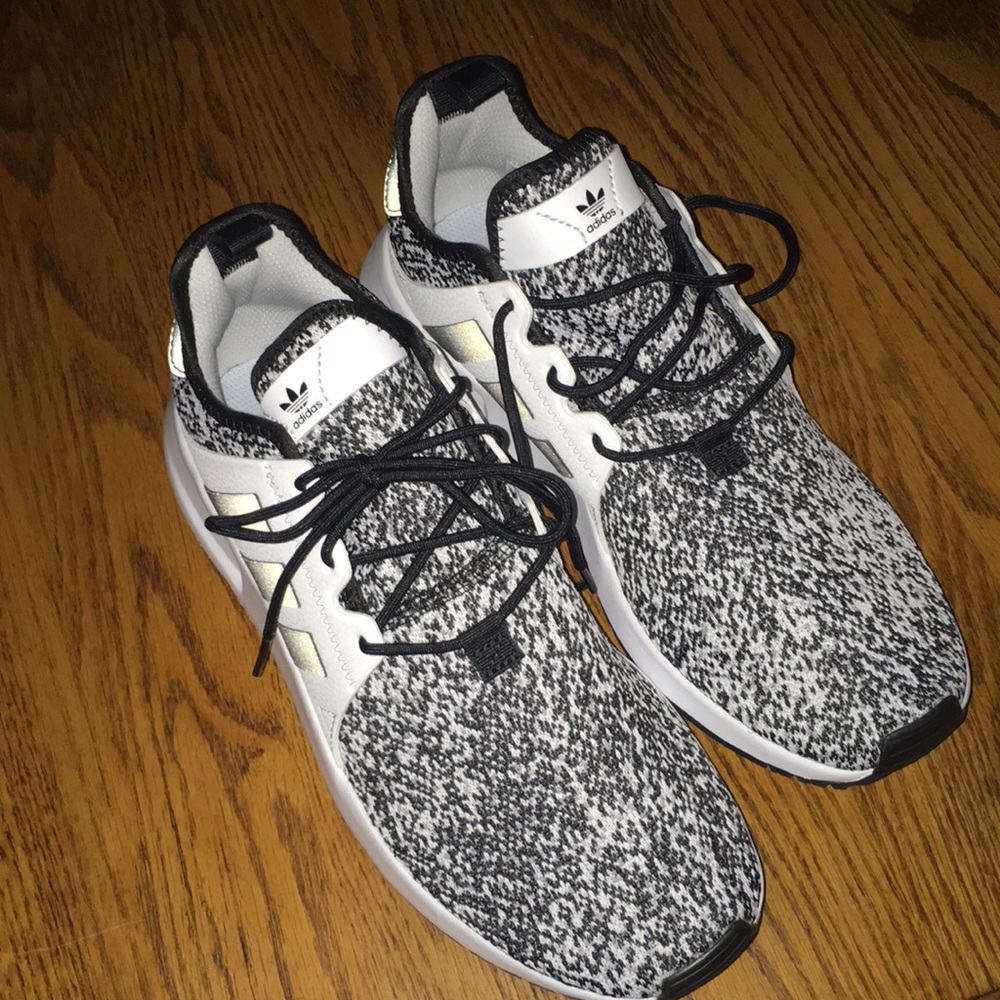 💛ADIDAS ULTRA BOOST SHOES💛